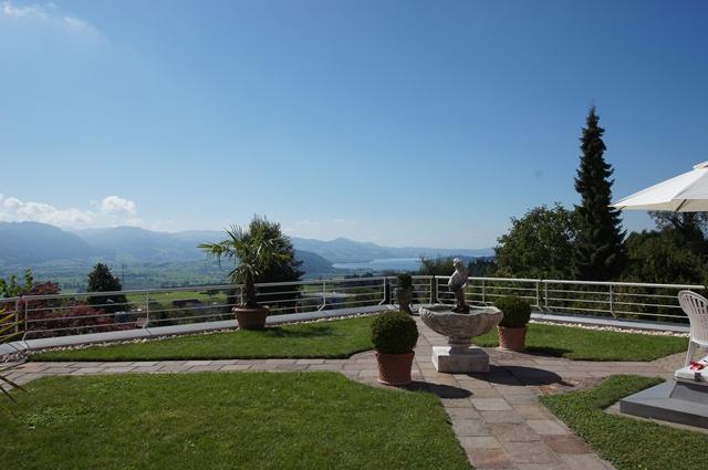 Sicht auf den Z�richsee&nbsp;Gommiswald&nbsp;:&nbsp;&nbsp;�&nbsp;�