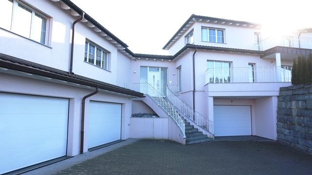 neuwertige Villa mit Pool&nbsp;Staad&nbsp;:&nbsp;&nbsp;���&nbsp;���