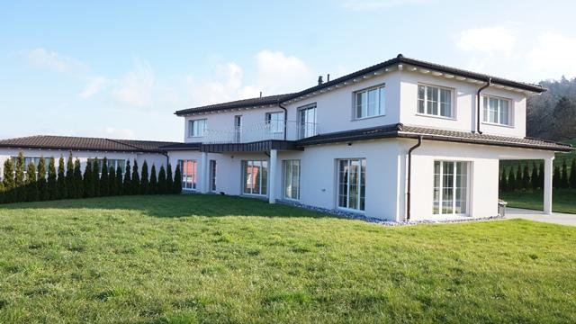 neuwertige Villa mit Pool&nbsp;Staad&nbsp;:&nbsp;&nbsp;���&nbsp;���