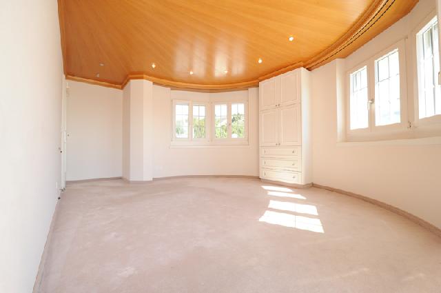 VILLA MIT PANORAMASICHT&nbsp;K�ssnacht am Rigi&nbsp;:&nbsp;&nbsp;������&nbsp;������