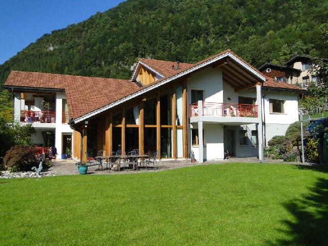 Repr�sentatives Anwesen &nbsp;Glarnerland&nbsp;:&nbsp;&nbsp;�������&nbsp;�������